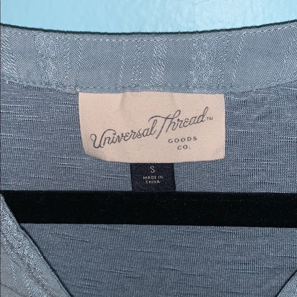 Blue blouse/t-shirt! - Picture 2 of 3